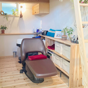 fruto hair フルートヘア　サロン　店内　シャンプー台